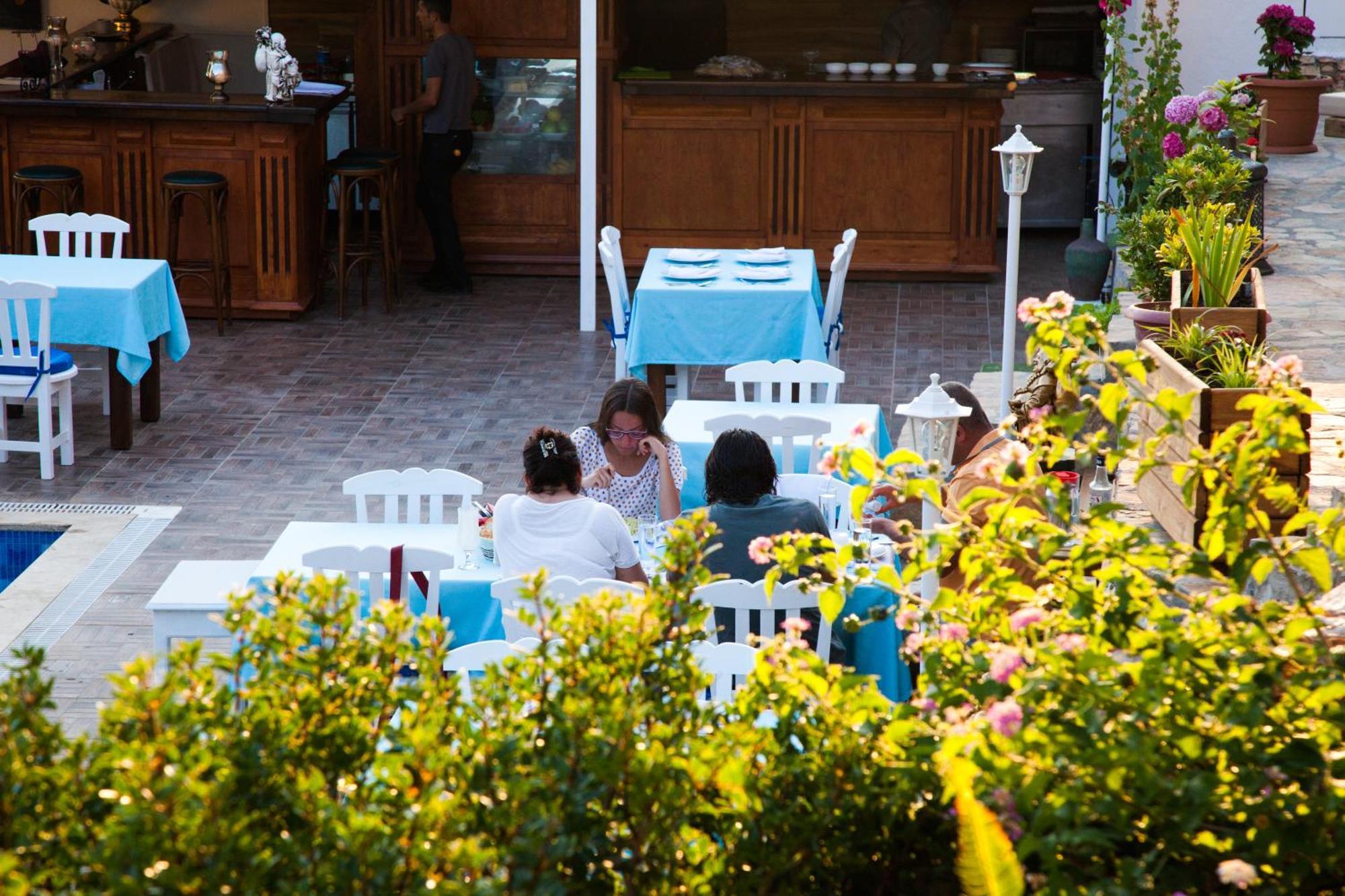 Sunset Villa Hotel Kaş Buitenkant foto